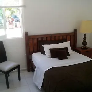 Hotel Hacienda Punta Sam